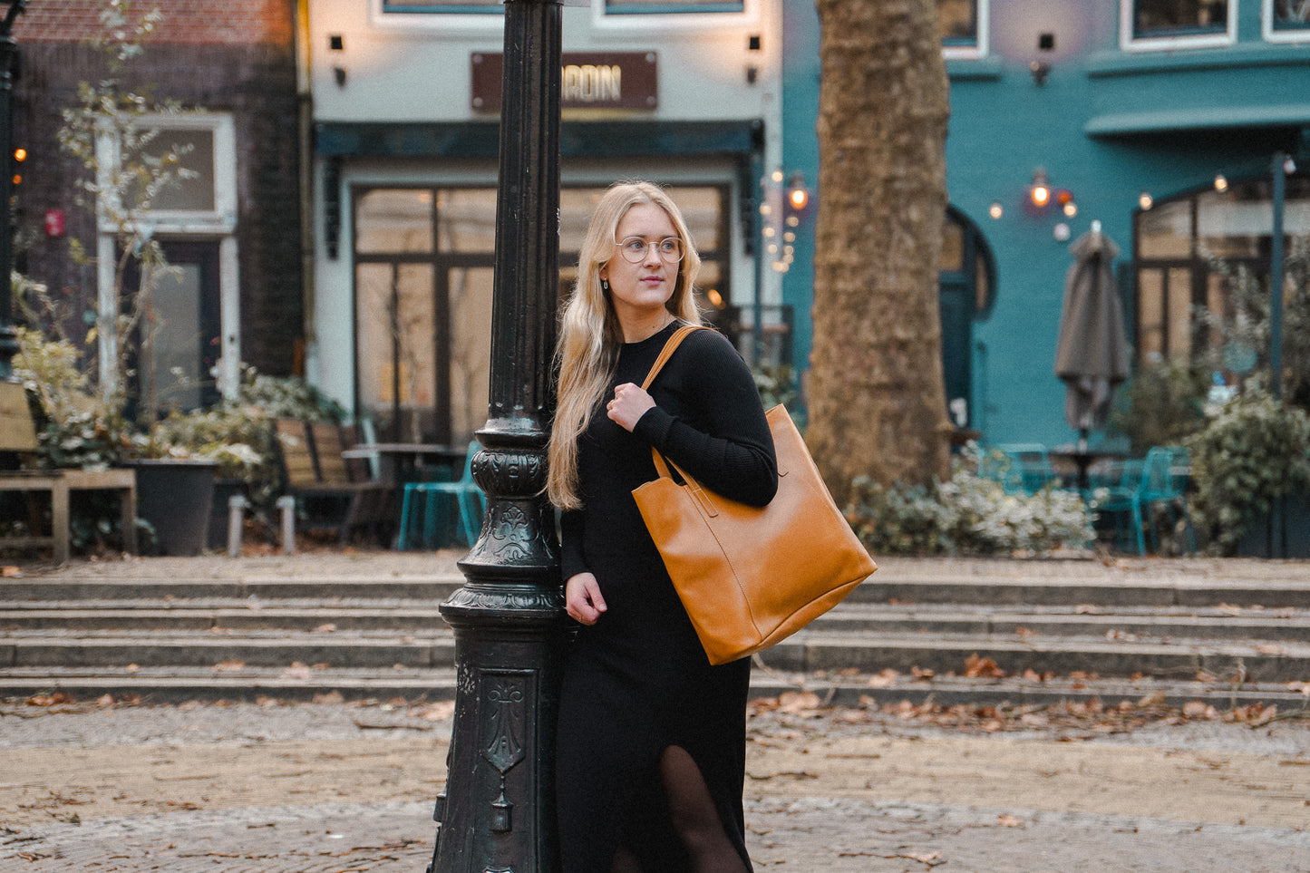 Leather Handbag 'Zembil' - Camel