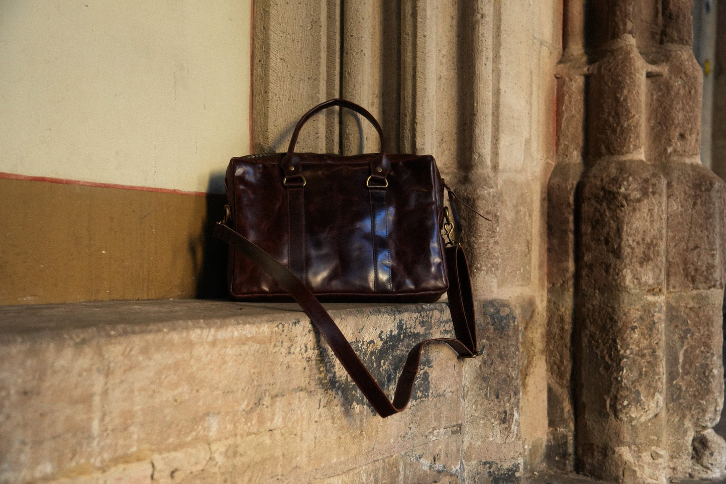Leather Laptop Bag 'Loga' - Brown Glossy