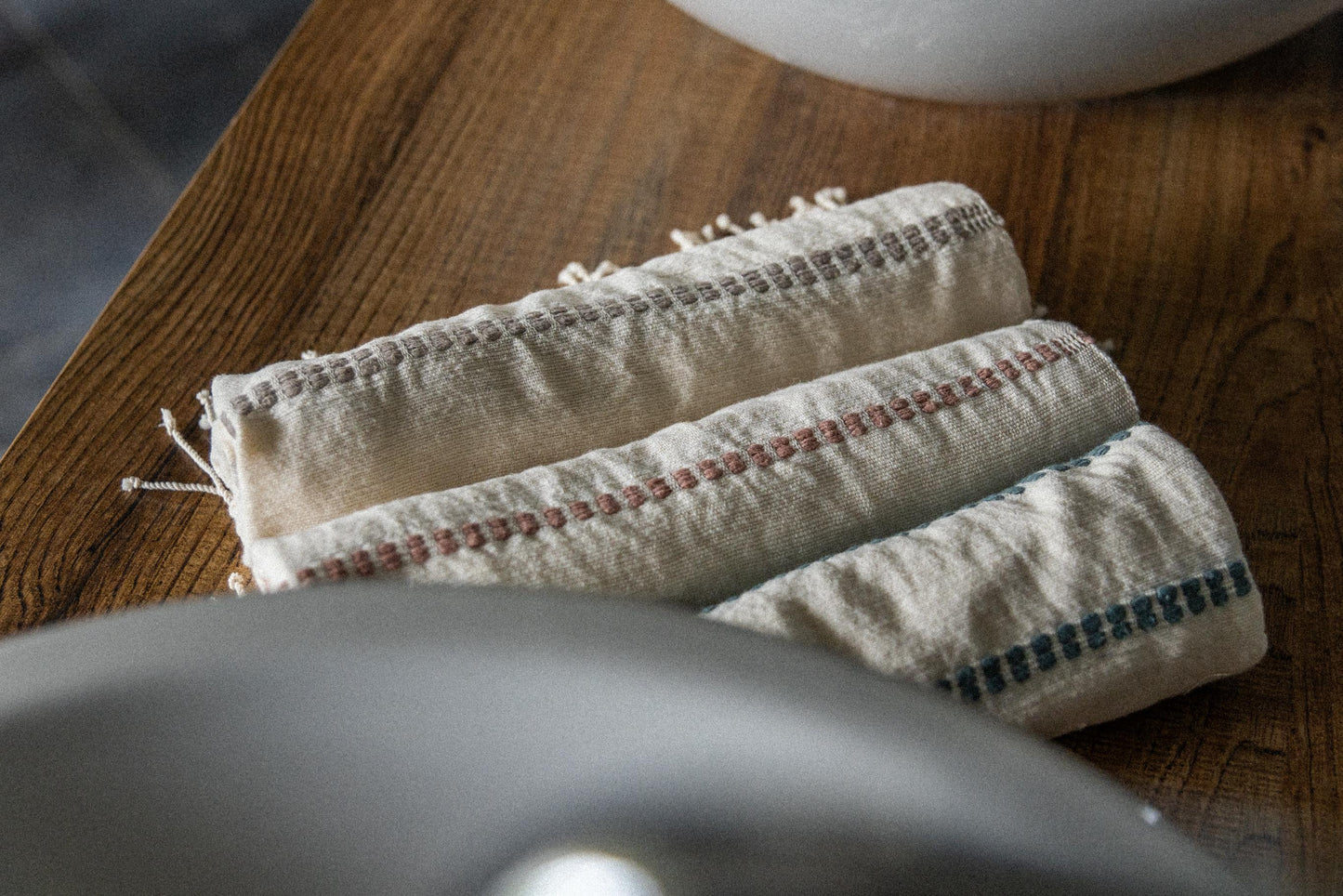 Katoenen handdoek Zuri blauw | roze | taupe | beige